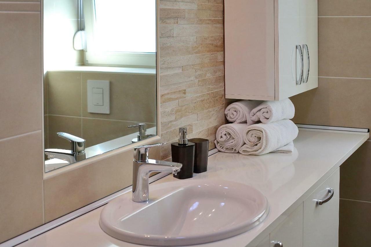 Luxury Apartments Sikiric_2 With Fantastic View On The Sea بيبينيا المظهر الخارجي الصورة